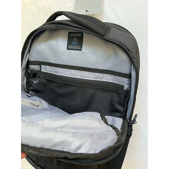 Dell EcoLoop Pro Slim Backpack for 17 Inch Laptop Notebook Or Tablet - Picture 2 of 4